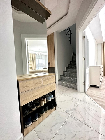 Просторный пентхаус 3+1 в районе Оба