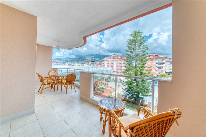 Трехкомнатная квартира с возможностью получить ВНЖ