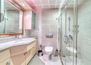 Трехкомнатная квартира с возможностью получить ВНЖ