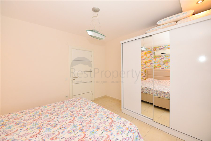 Просторная квартира 4+1 в районе Авсаллар