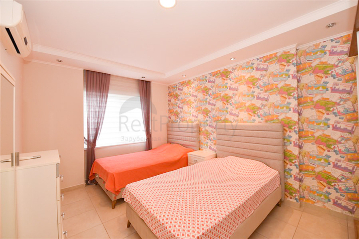 Просторная квартира 4+1 в районе Авсаллар