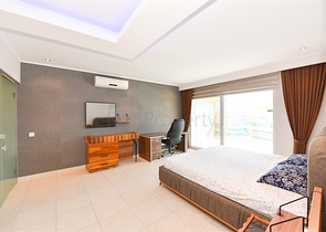 Просторная квартира 4+1 в районе Авсаллар