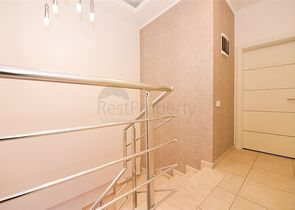 Просторная квартира 4+1 в районе Авсаллар