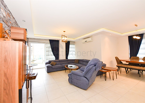 Просторная квартира 4+1 в районе Авсаллар