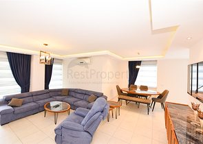 Просторная квартира 4+1 в районе Авсаллар