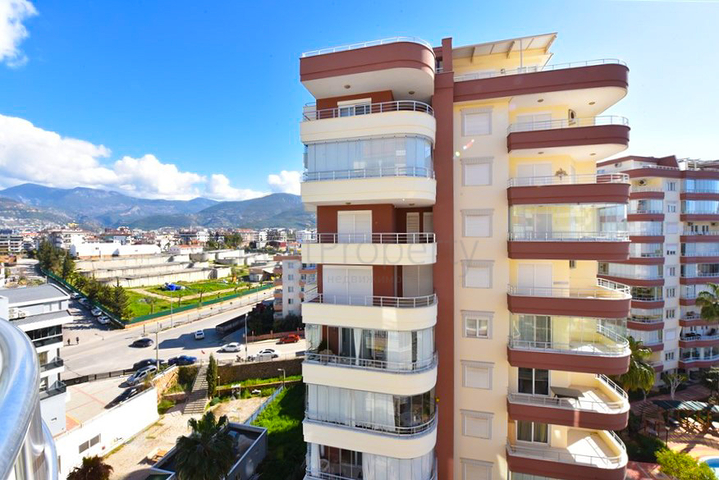 Квартира 3+1 в комплексе с инфраструктурой в Тосмуре