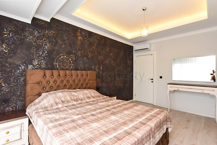 Просторный пентхаус 4+1 в Джикджилли