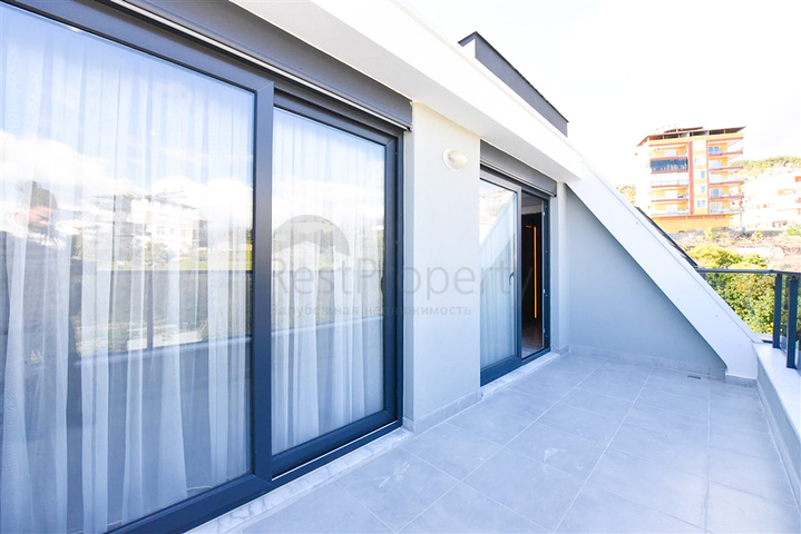 Просторный пентхаус 4+1 в Джикджилли