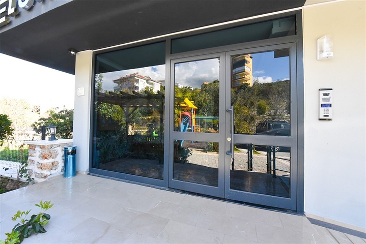 Просторный пентхаус 4+1 в Джикджилли