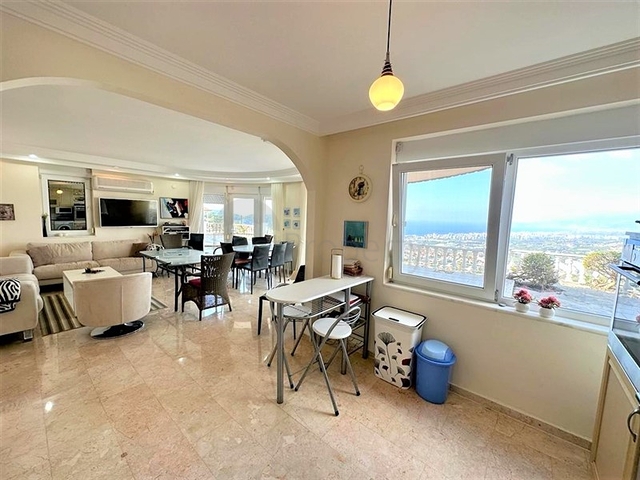 Вилла планировкой 3+1 в районе Каргыджак