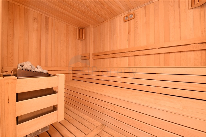 Пентхаус 2+1 в дизайнерском оформлении в районе Оба