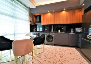 Пентхаус 2+1 в дизайнерском оформлении в районе Оба