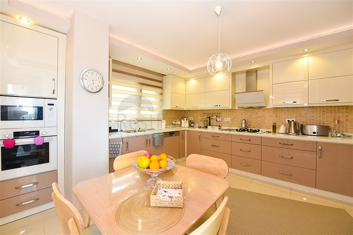 Продается квартира 3+1 в центре Алании