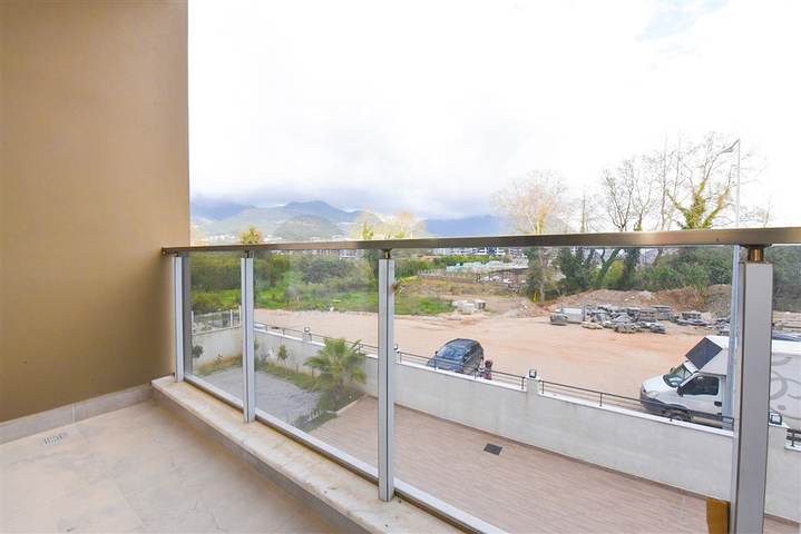 Квартира планировкой 1+1 в районе Оба