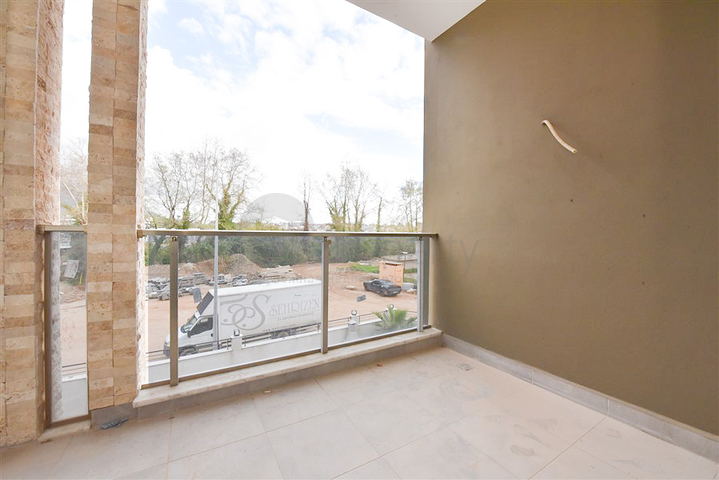 Квартира планировкой 1+1 в районе Оба