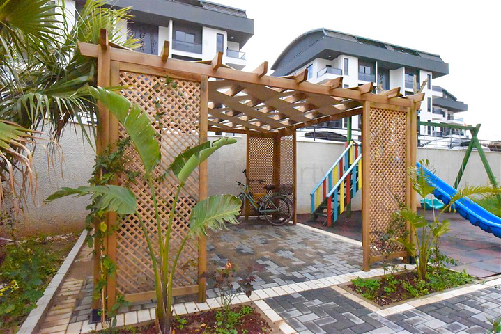 Квартира планировкой 1+1 в районе Оба