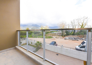 Квартира планировкой 1+1 в районе Оба