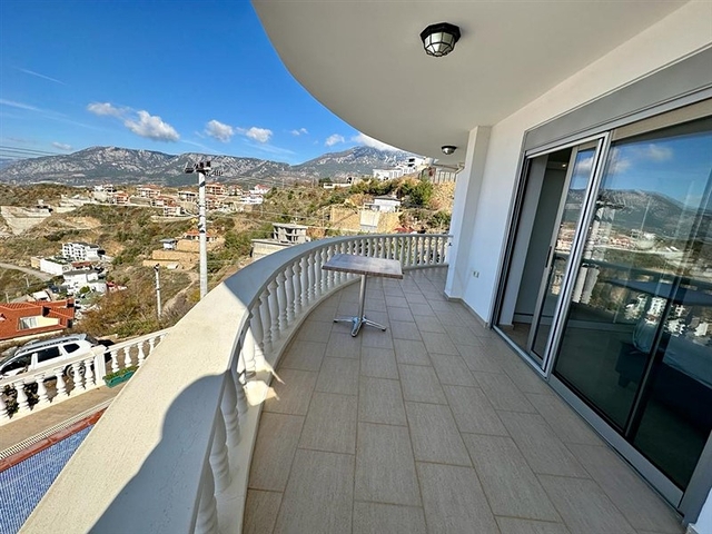 Вилла в районе Каргыджак с видом на море