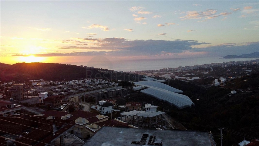 Вилла в районе Каргыджак с видом на море