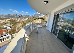 Вилла в районе Каргыджак с видом на море