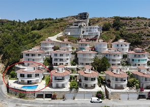 Вилла в районе Каргыджак с видом на море