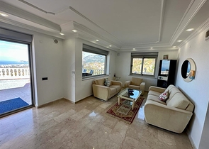 Вилла в районе Каргыджак с видом на море