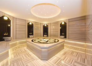 Трехкомнатная квартира на берегу моря