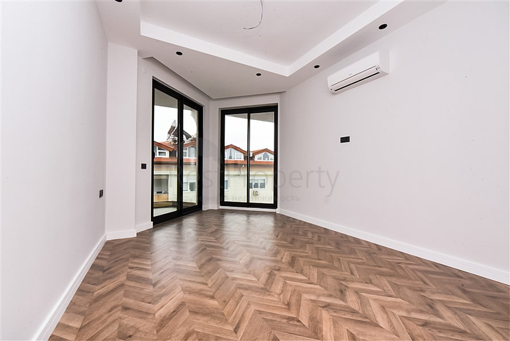 Шикарный пентхаус с панорамным видом на море в самом центре Алании