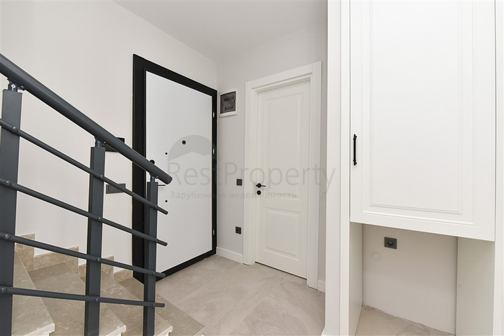 Шикарный пентхаус с панорамным видом на море в самом центре Алании