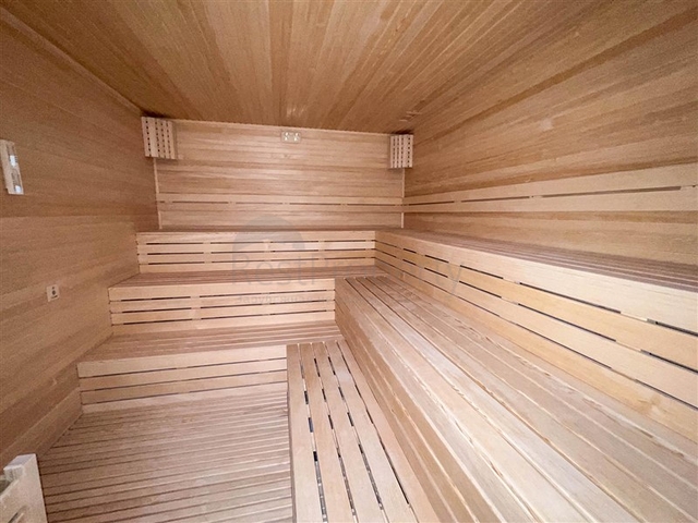 Уютная квартира с панорамным видом     