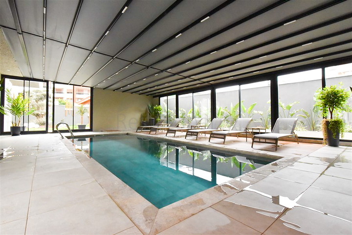 Апартаменты 4+1 в районе Оба 