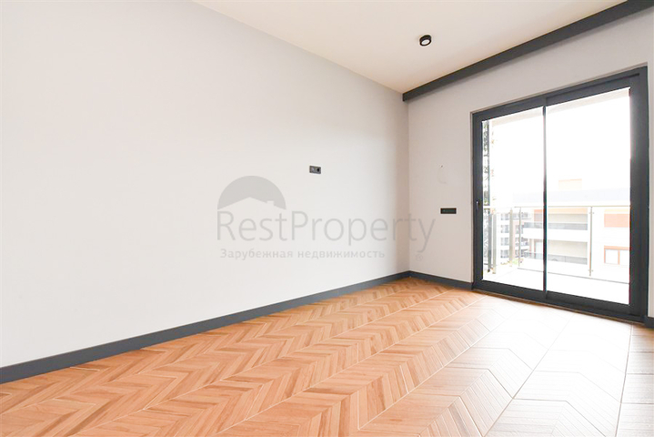 Апартаменты 4+1 в районе Оба 