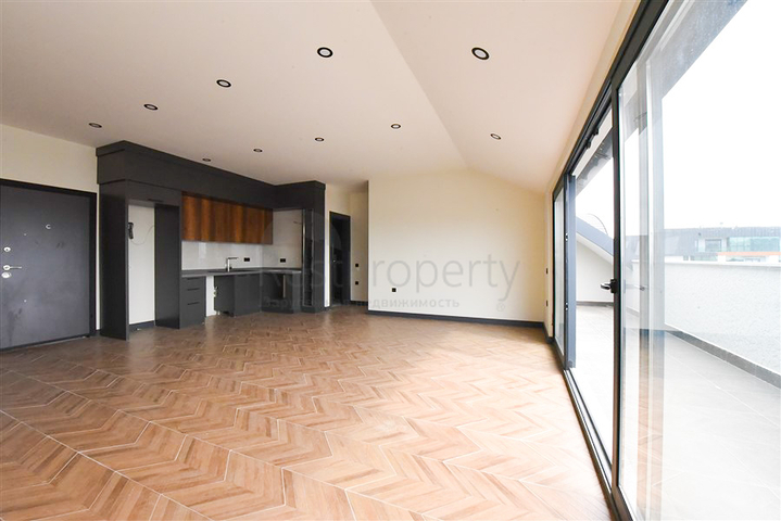 Апартаменты 4+1 в районе Оба 