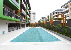 Апартаменты 4+1 в районе Оба 