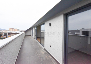 Апартаменты 4+1 в районе Оба 