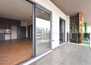 Апартаменты 4+1 в районе Оба 