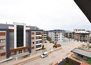 Апартаменты 4+1 в районе Оба 