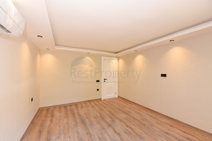 Садовый дуплекс на Клеопатре