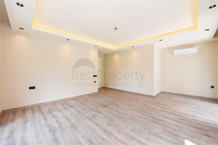 Садовый дуплекс на Клеопатре