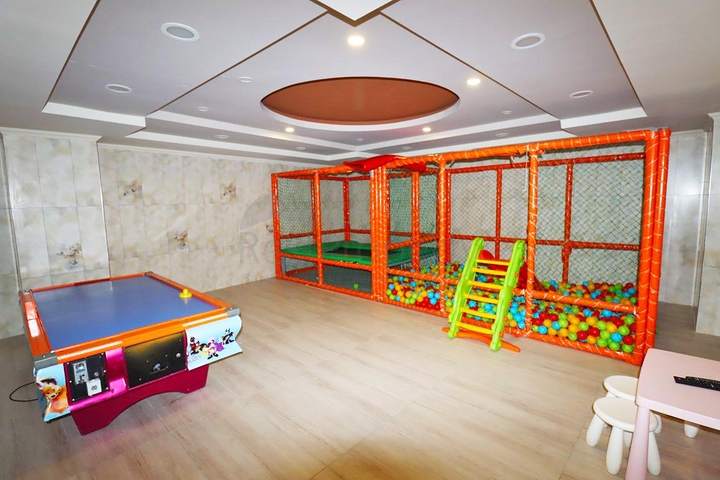 Квартира 2+1 в районе Махмутлар с панорамным видом на море