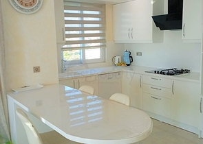 Квартира 2+1 в районе Махмутлар с панорамным видом на море