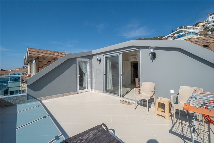 Квартира 4+1 в районе пляжа Клеопатра