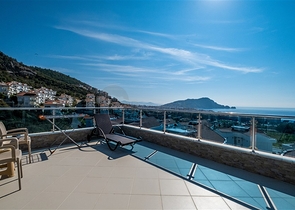 Квартира 4+1 в районе пляжа Клеопатра