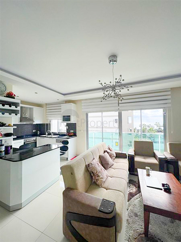 Меблированная квартира 1+1 с видом на море в районе Кестель