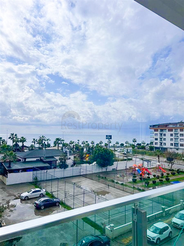 Меблированная квартира 1+1 с видом на море в районе Кестель