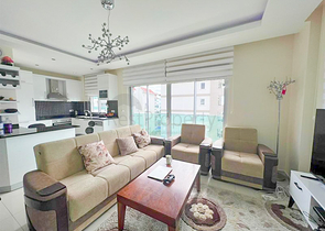 Меблированная квартира 1+1 с видом на море в районе Кестель