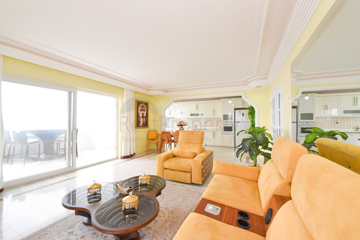 Квартира 2+1 с панорамным видом на море