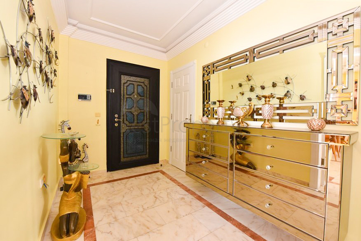 Квартира 2+1 с панорамным видом на море