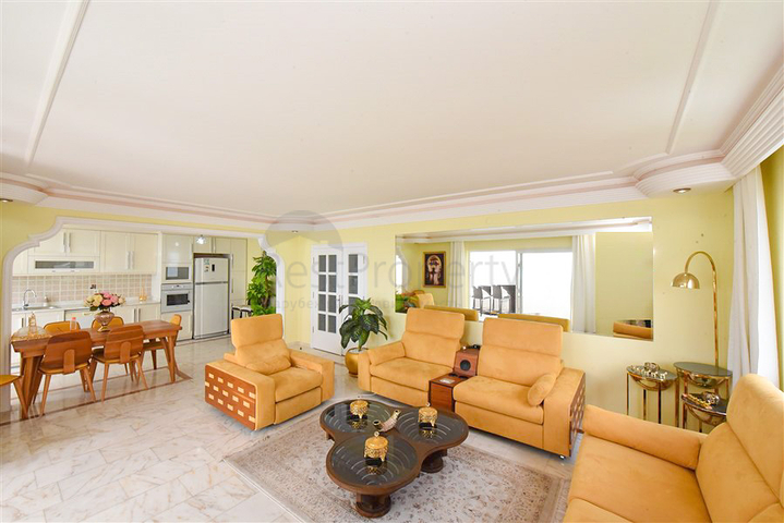 Квартира 2+1 с панорамным видом на море