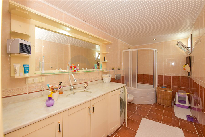 Квартира 2+1 на первой линии в районе Махмутлар